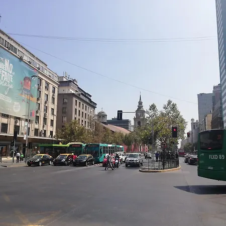 San Isidro 40 Depto 198 Metro Santa Lucia Amplio 4 Personas Hotel